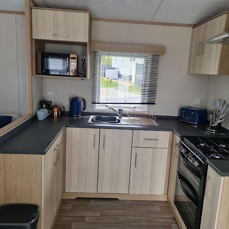 The Tiddler - Plot 101, Woodlands Lodge Retreat, New Quay, West Wales Llanina 外观 照片